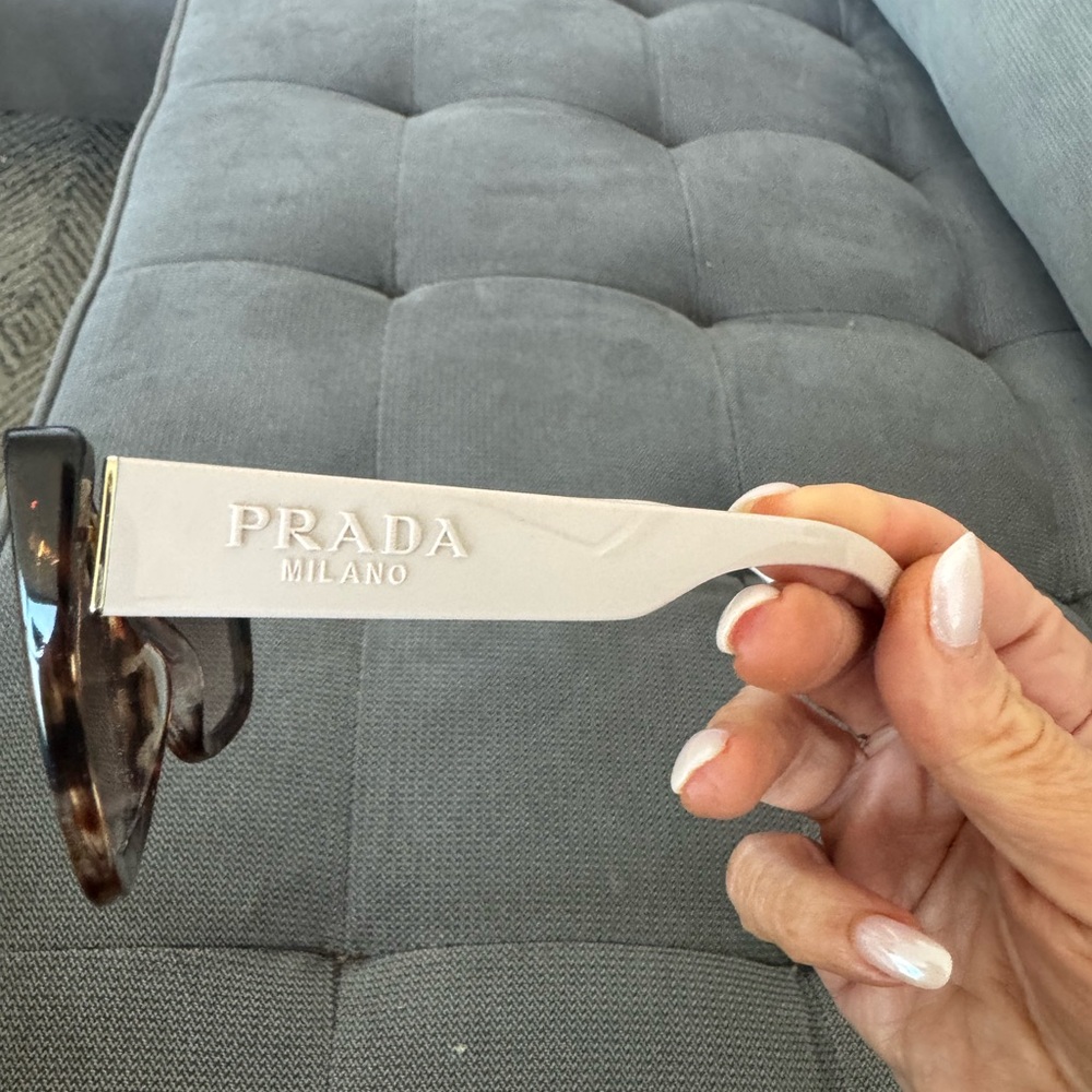 Prada PR 24XS Sunglasses, Brown Gradient Caramel Tortoise - Picture 7 of 10